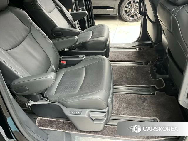 Toyota Sienna 2024 Черный из Китая, фото 6