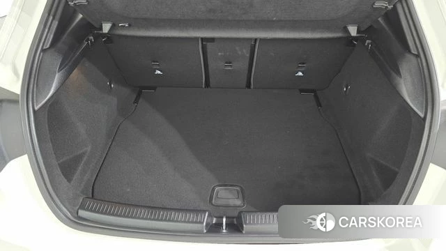 Mercedes-Benz A-Class W177 2024 Белый из Кореи, фото 6