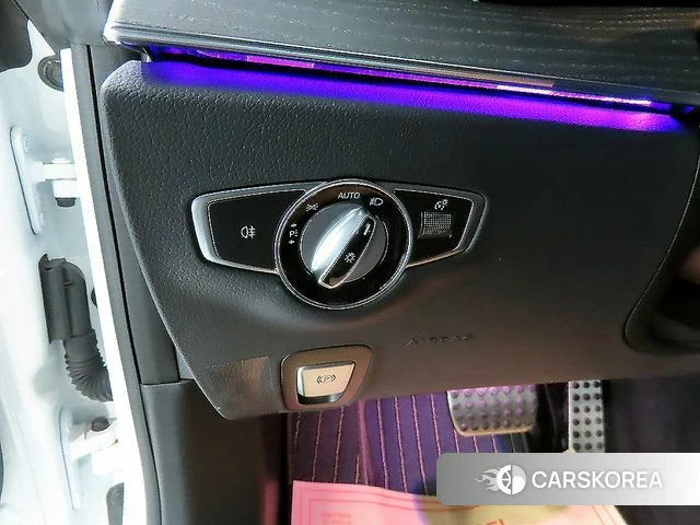 Mercedes-Benz E-Class W213 2021 Белый из Кореи, фото 6