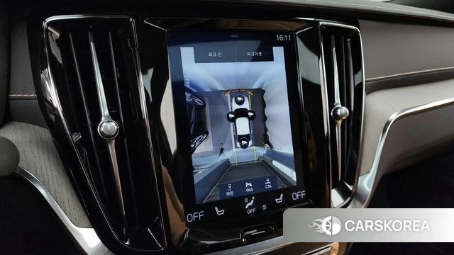 Volvo S60 3rd generation 2019 Белый из Кореи, фото 6