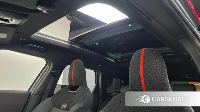 Mini Cooper S Countryman 3rd Generation 2024 Черный из Кореи, фото 6