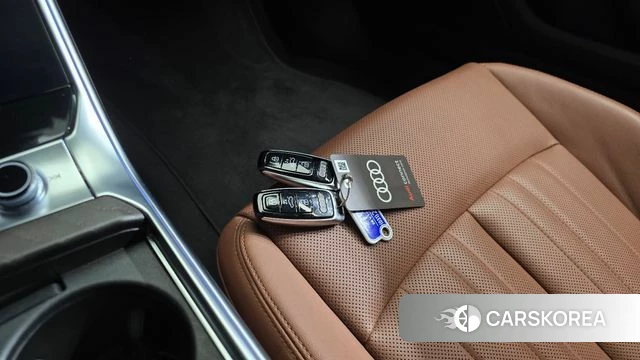 Audi A6 (C8) 2023 Белый из Кореи, фото 6