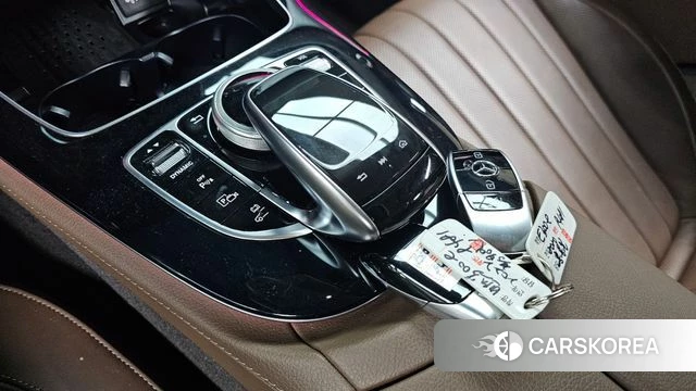 Mercedes-Benz E-Class W213 2020 Белый из Кореи, фото 6