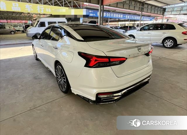 Nissan Altima 2022 Белый из Китая, фото 6