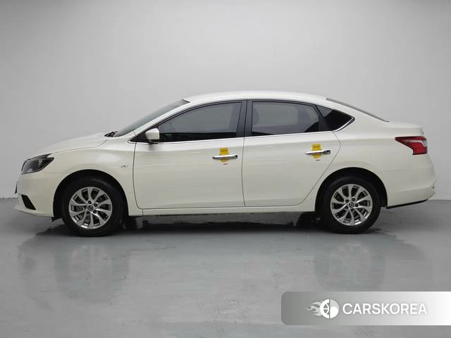 Nissan Sylphy 2024 Белый из Китая, фото 6
