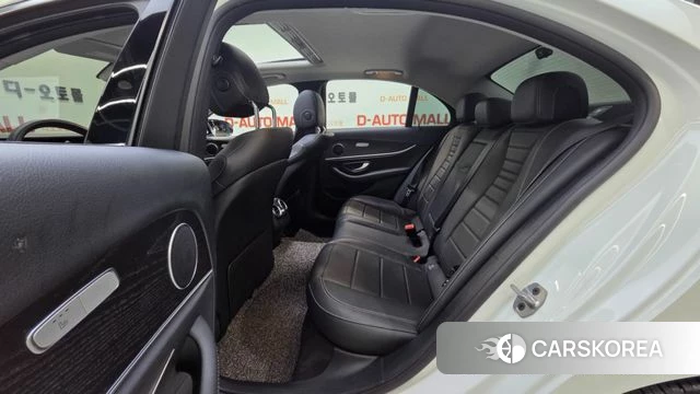 Mercedes-Benz E-Class W213 2019 Белый из Кореи, фото 6