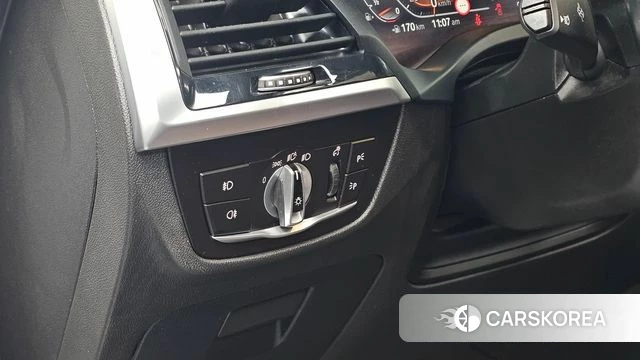 BMW X4 (G02) 2020 Белый из Кореи, фото 6