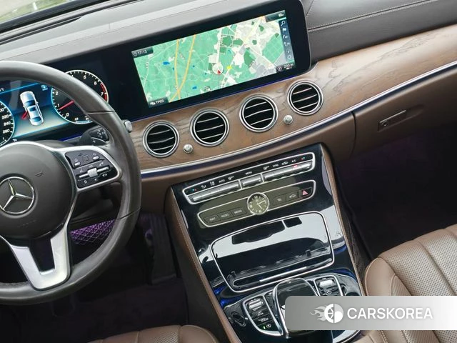 Mercedes-Benz E-Class W213 2019 Черный из Кореи, фото 6