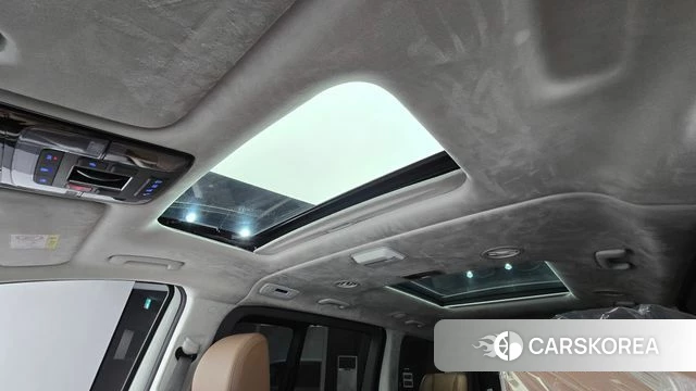 Hyundai Staria 2024 Белый из Кореи, фото 6