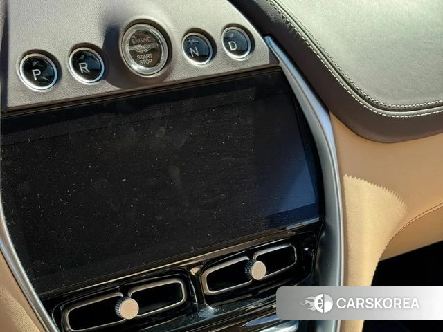 Aston Martin DBX 2022 Серый из Кореи, фото 6