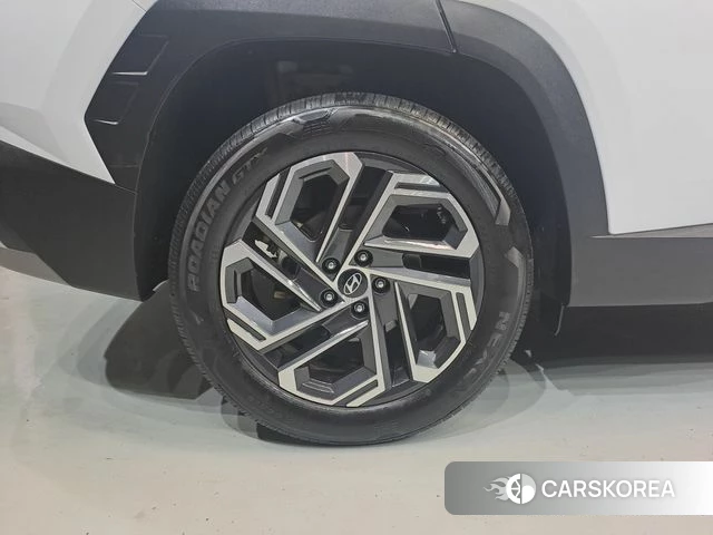 Hyundai The New Tucson Hybrid (NX4) 2024 Белый из Кореи, фото 6