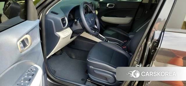 Hyundai Venue 2021 Синий из Кореи, фото 6