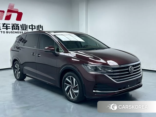 Volkswagen Viloran 2023 Красный из Китая, фото 6