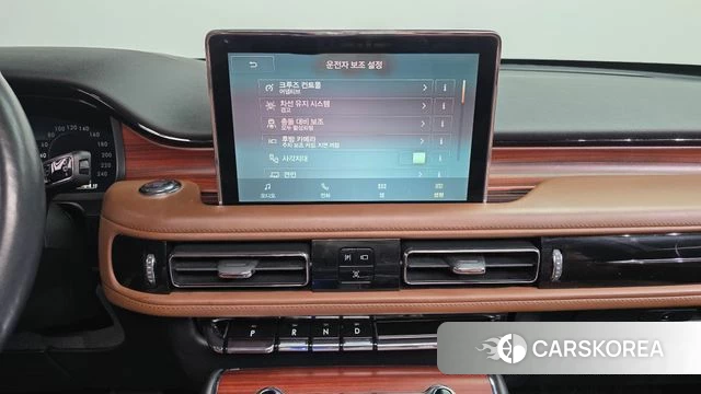 Lincoln Aviator 2nd generation 2021 Белый из Кореи, фото 6