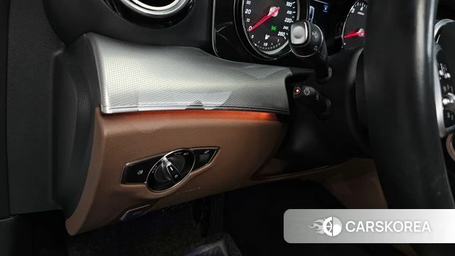 Mercedes-Benz E-Class W213 2019 Белый из Кореи, фото 6