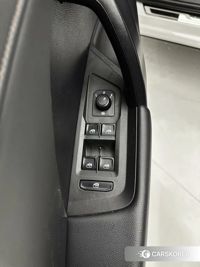 Volkswagen Tharu 2021 Белый из Китая, фото 6
