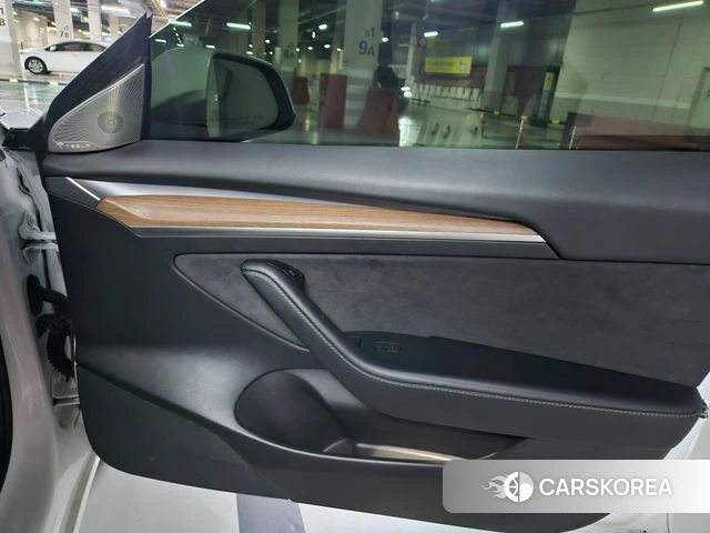Tesla Model 3 2022 Белый из Кореи, фото 6
