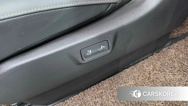 Kia Carnival 4th generation 2023 Белый из Кореи, фото 6
