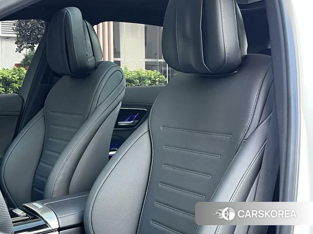 Mercedes-Benz C-class 2024 Белый из Китая, фото 6