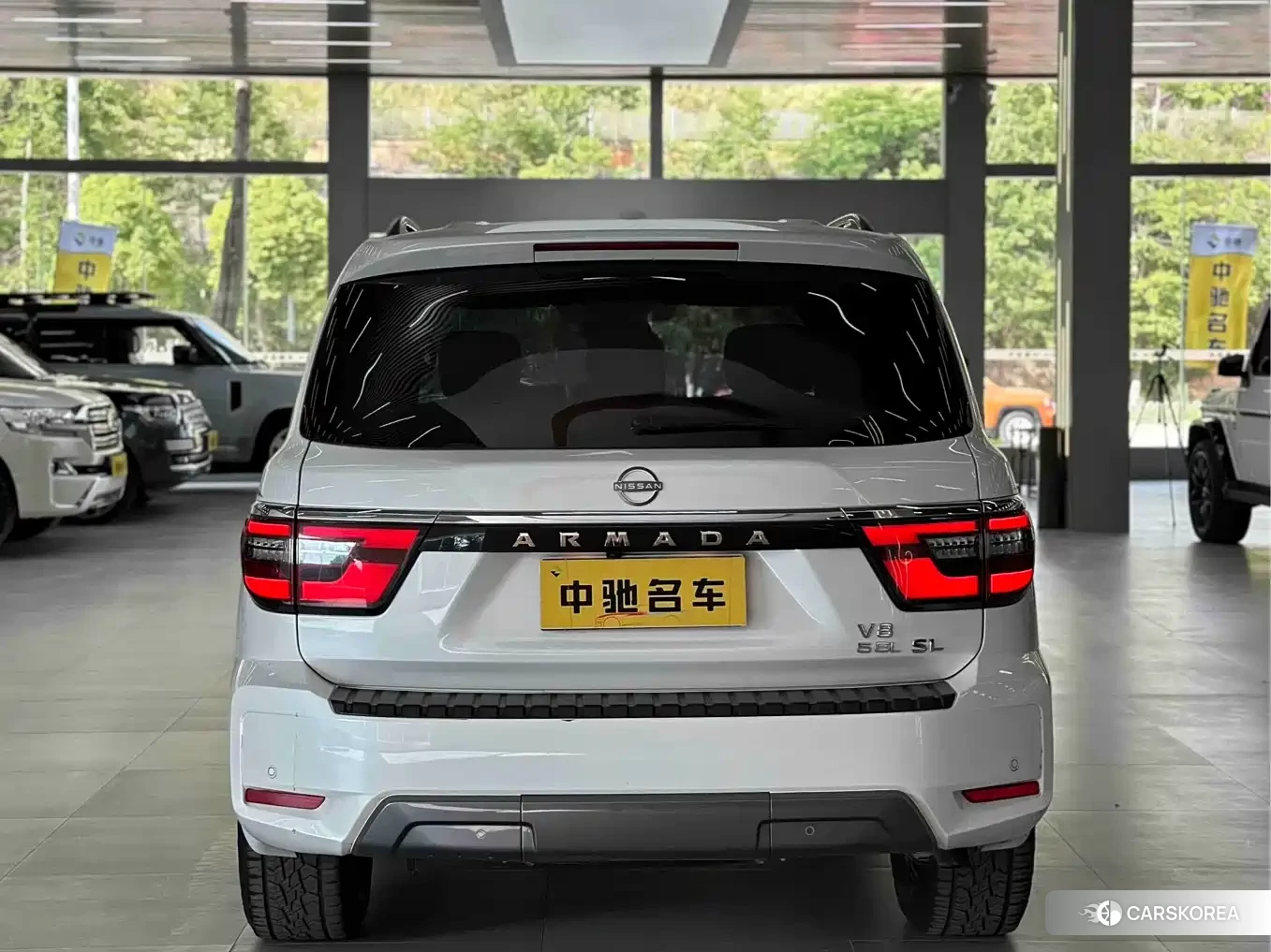 Nissan Patrol 2023 Белый из Китая, фото 6