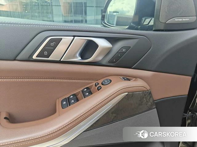 BMW X5 2021 Черный из Китая, фото 6