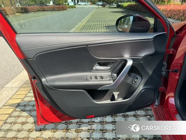 Mercedes-Benz A-Class 2021 Красный из Китая, фото 6