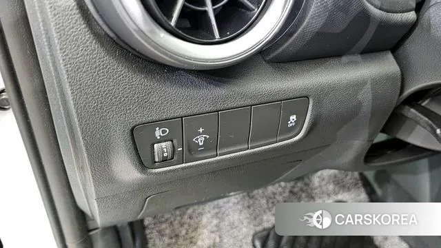 Hyundai The New Kona 2021 Белый из Кореи, фото 6