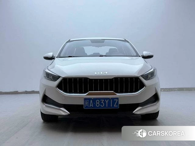 Kia K3 2022 Белый из Китая, фото 6
