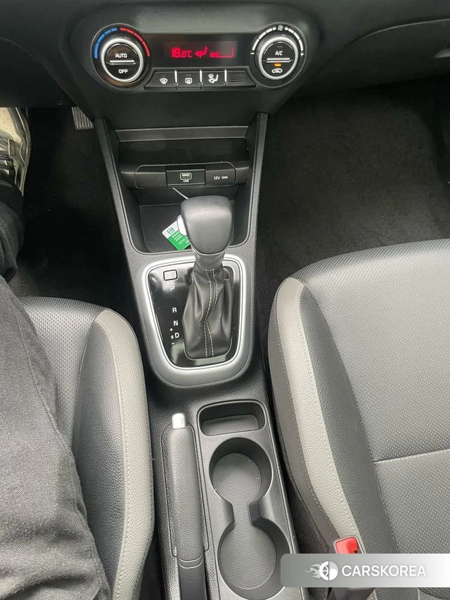 Kia KX1 2021 Белый из Китая, фото 6