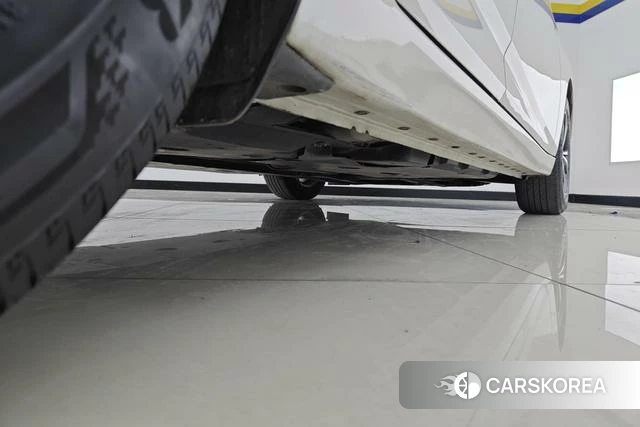 Nissan Sylphy 2022 Белый из Китая, фото 6