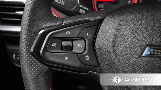 Chevrolet (GM Daewoo) Trailblazer 2023 Черный из Кореи, фото 6