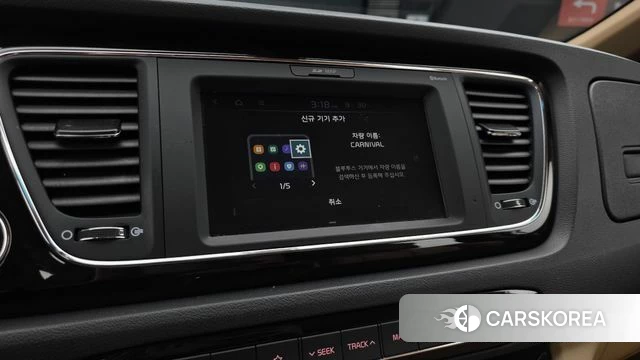 Kia The New Carnival 2018 Белый из Кореи, фото 6