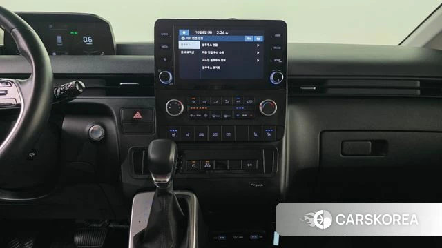 Hyundai Staria 2023 Желтый из Кореи, фото 6