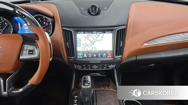Maserati Levante 2019 Черный из Кореи, фото 6