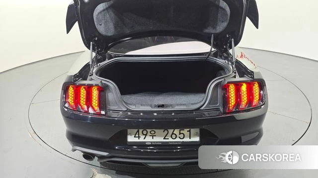 Ford Mustang 2019 Черный из Кореи, фото 6