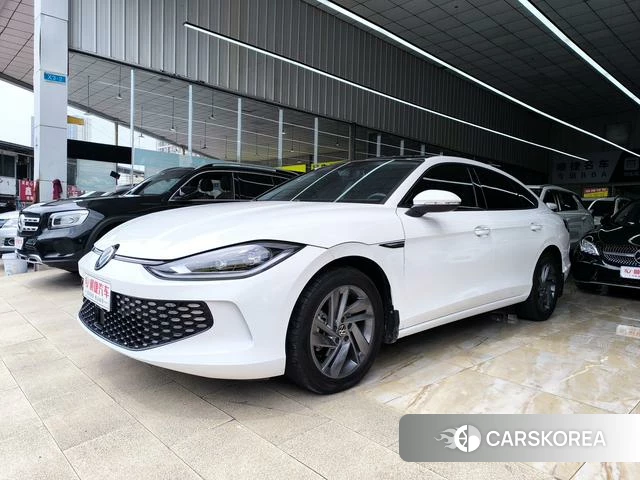 Volkswagen Lamando 2024 Белый из Китая, фото 6