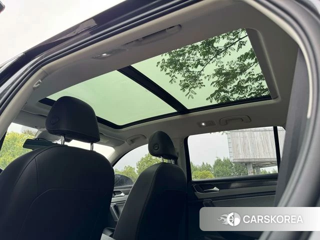 Volkswagen Tayron 2023 Черный из Китая, фото 6