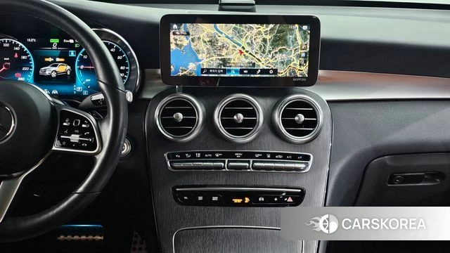 Mercedes-Benz GLC-Class X253 2021 Белый из Кореи, фото 6