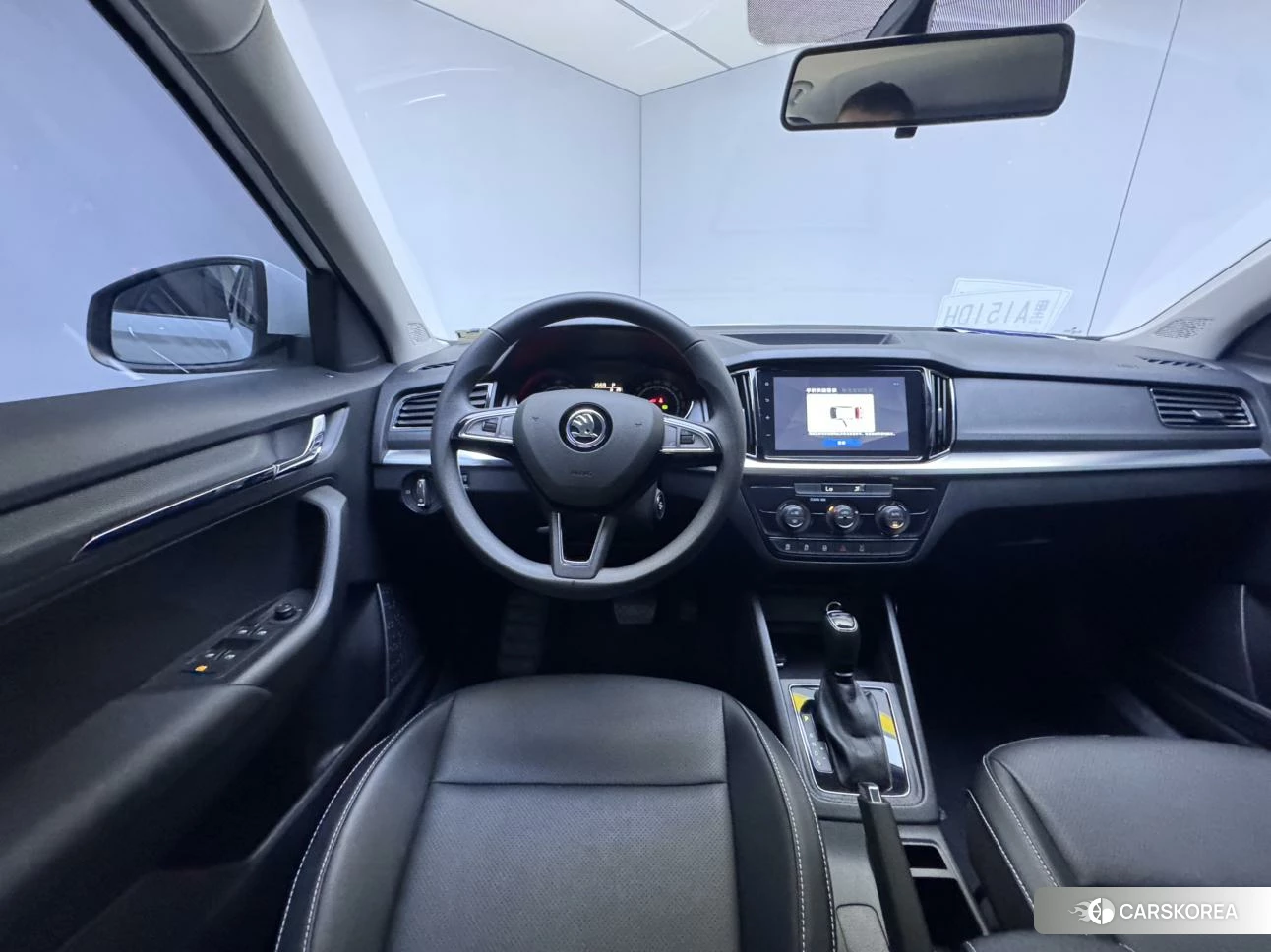 Skoda Kamiq 2023 Белый из Китая, фото 6