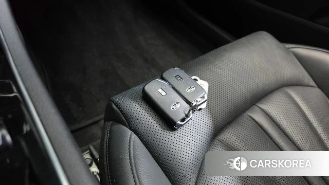 Kia K5 Hybrid 3rd Generation 2020 Белый из Кореи, фото 6