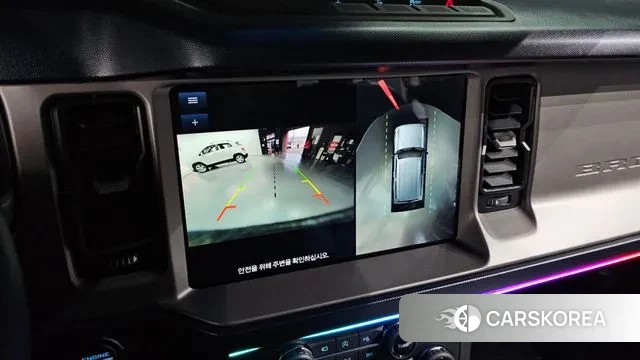 Ford Bronco 6th Generation 2023 Красный из Кореи, фото 6