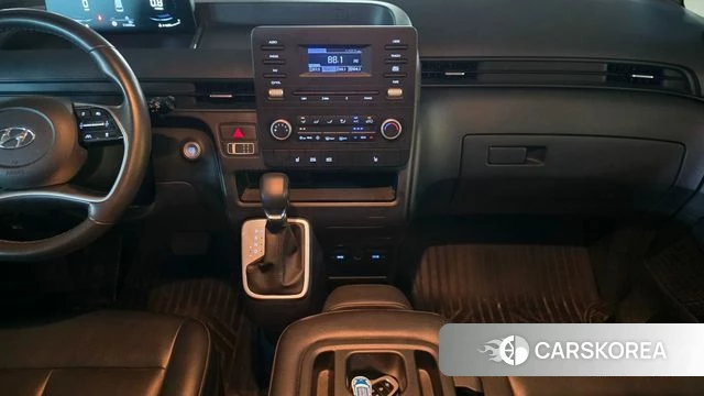 Hyundai Staria 2022 Серебряный из Кореи, фото 6