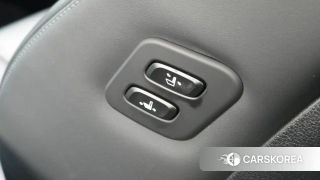 Hyundai The New Santa Fe 2022 Белый из Кореи, фото 6