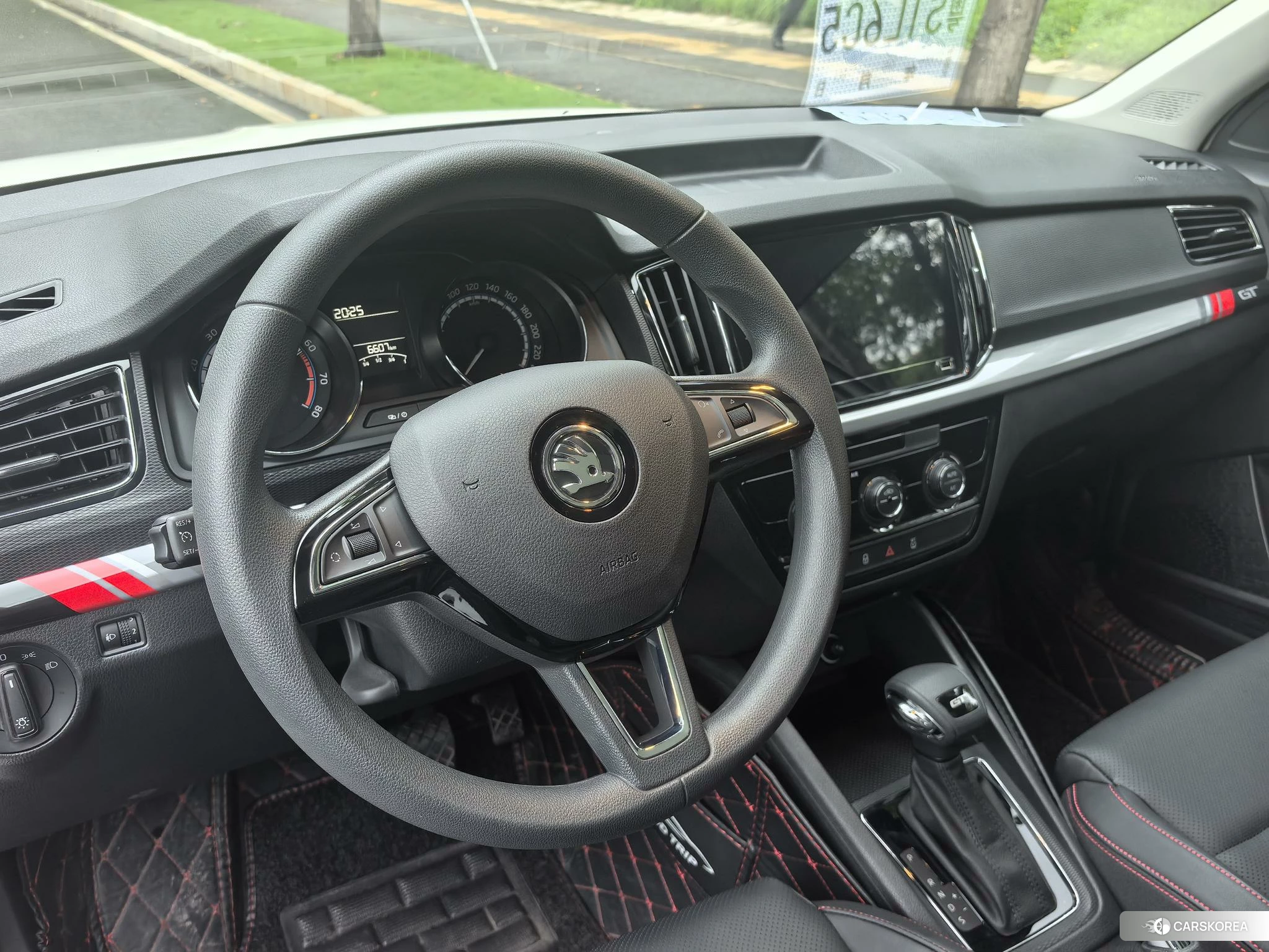 Skoda Kamiq 2022 Белый из Китая, фото 6