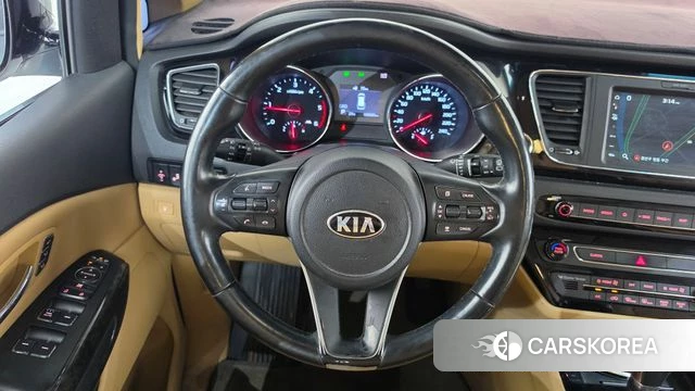 Kia The New Carnival 2019 Белый из Кореи, фото 6