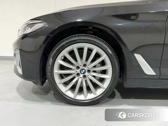 BMW 5 series 2022 Черный из Китая, фото 6