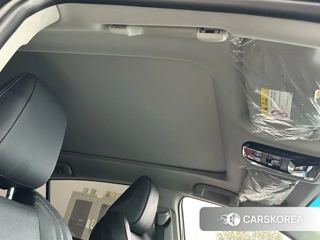 Toyota Harrier 2023 Черный из Китая, фото 6