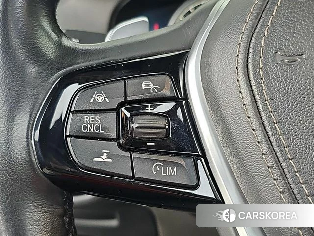 BMW 5 Series (G30) 2018 Черный из Кореи, фото 6