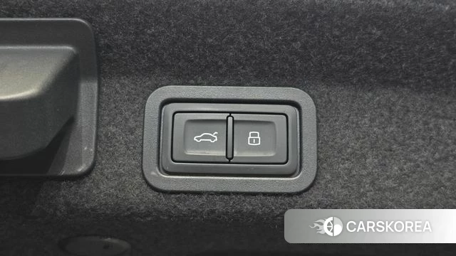 Audi A6 (C8) 2020 Черный из Кореи, фото 6