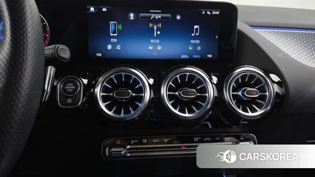 Mercedes-Benz GLA - Class H247 id 5058514 из Кореи 6